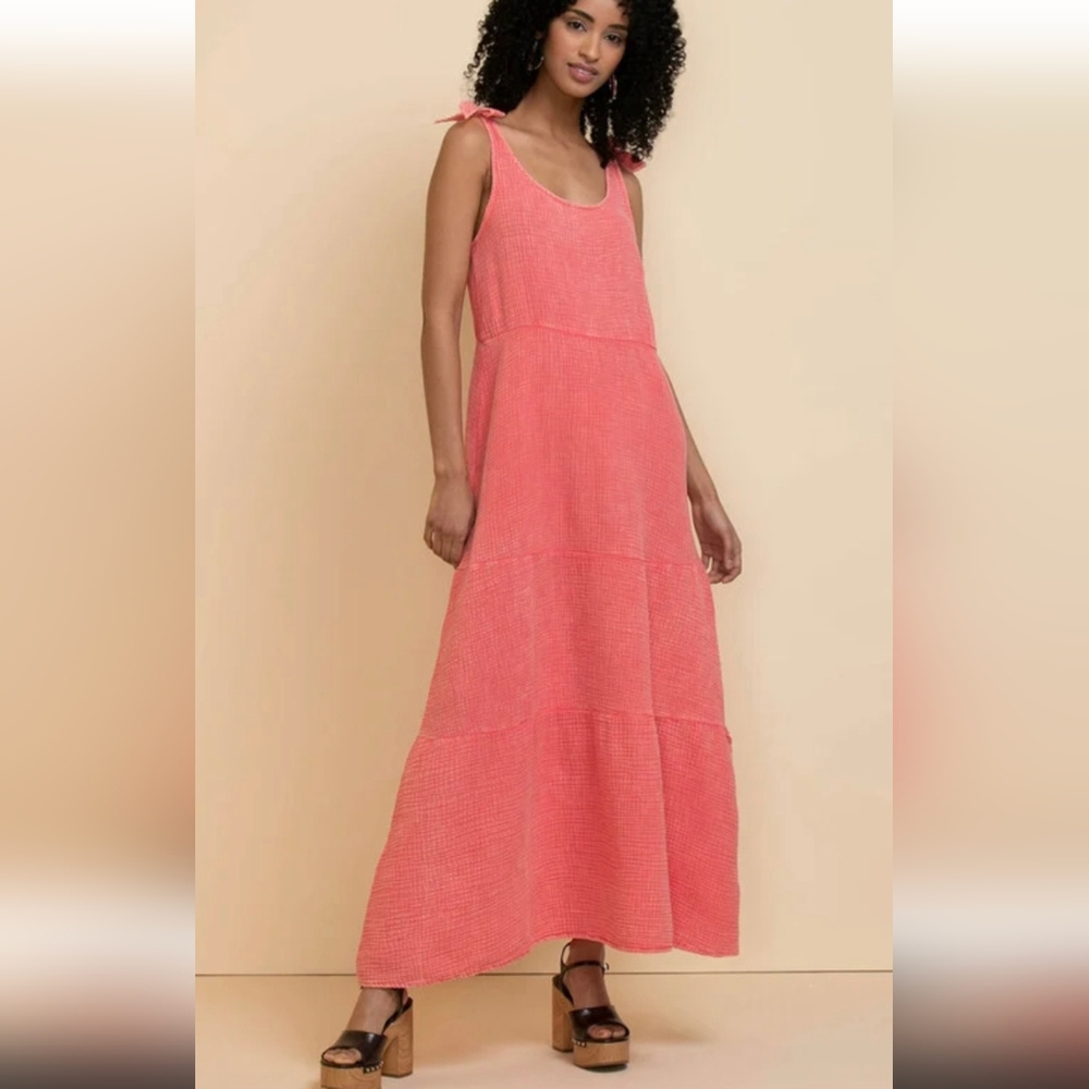 Elegant Pink Maxi Dress